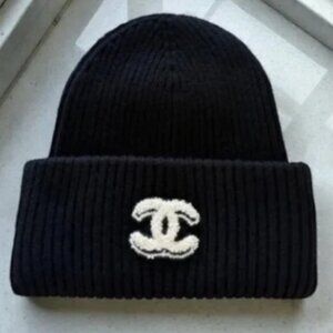CHANEL Black CC Logo Beanie Wool Blend Made in Italy